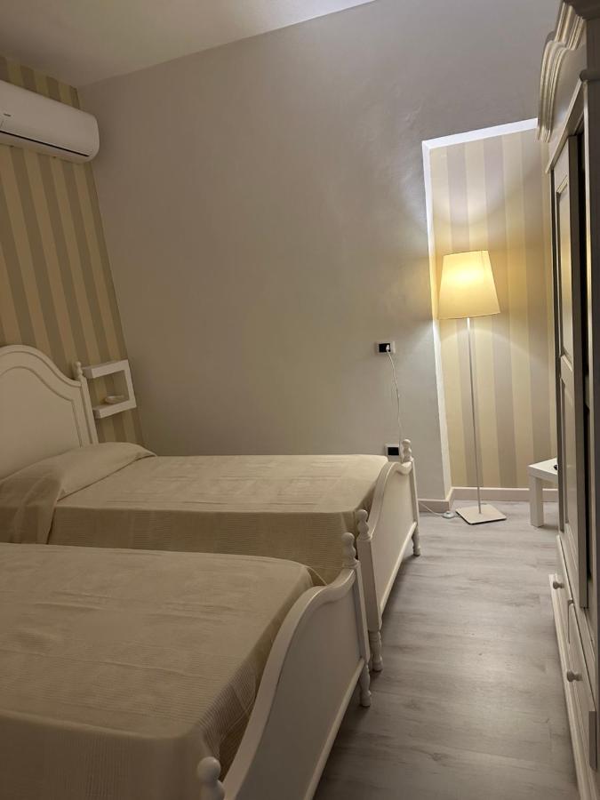 B&B By Family L&G Vibo Valentia Marina Exterior photo